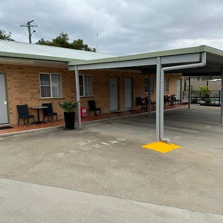 Raintree Motel Biloela Exterior photo