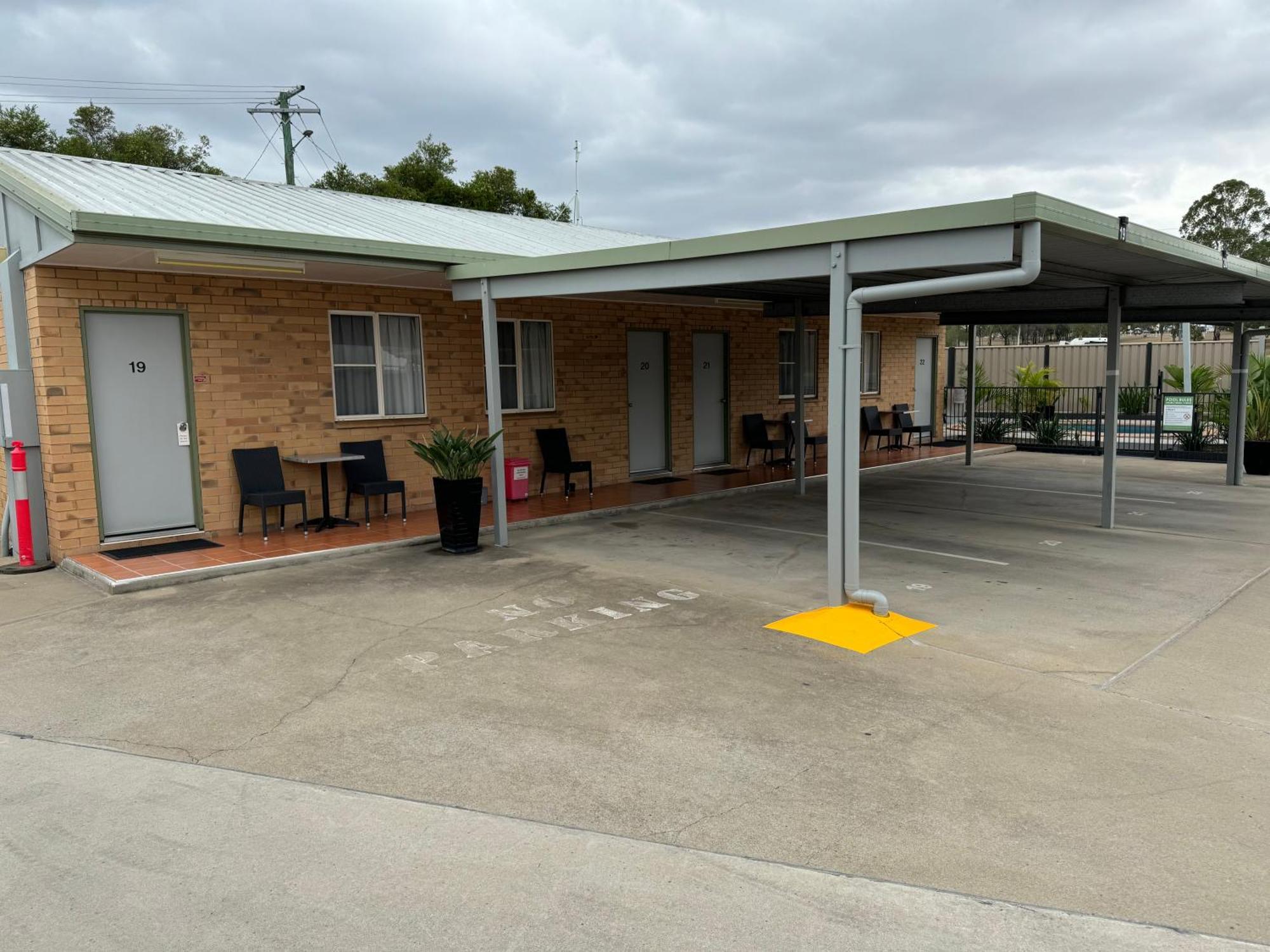 Raintree Motel Biloela Exterior photo