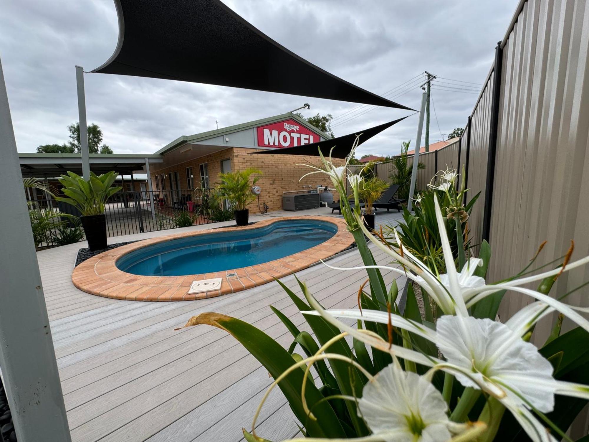 Raintree Motel Biloela Exterior photo