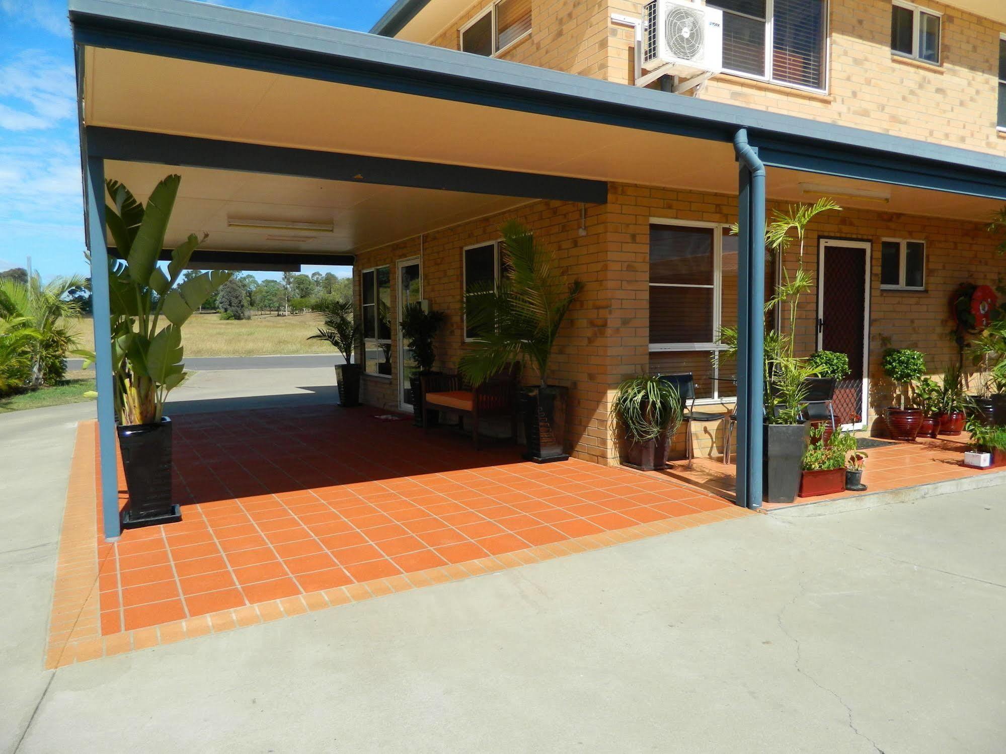 Raintree Motel Biloela Exterior photo