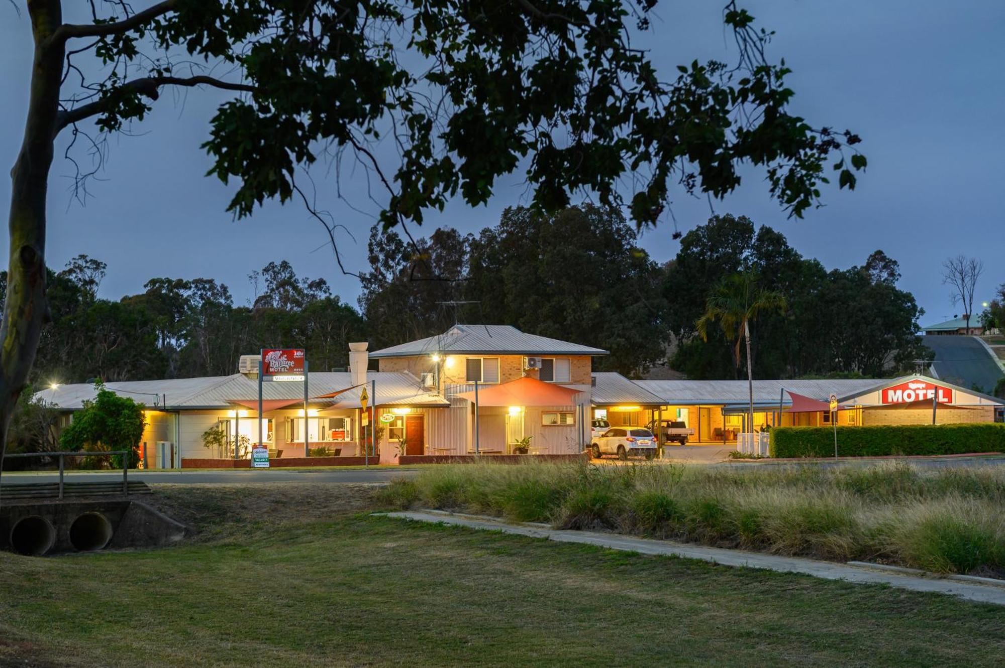 Raintree Motel Biloela Exterior photo